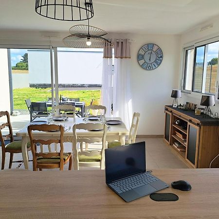 Single Storey Holiday Home In Cléder מראה חיצוני תמונה