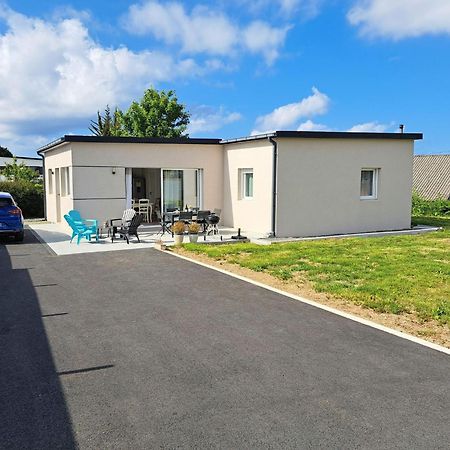 Single Storey Holiday Home In Cléder מראה חיצוני תמונה