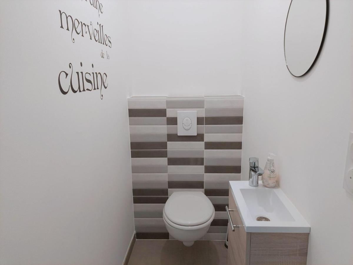 Single Storey Holiday Home In Cléder מראה חיצוני תמונה