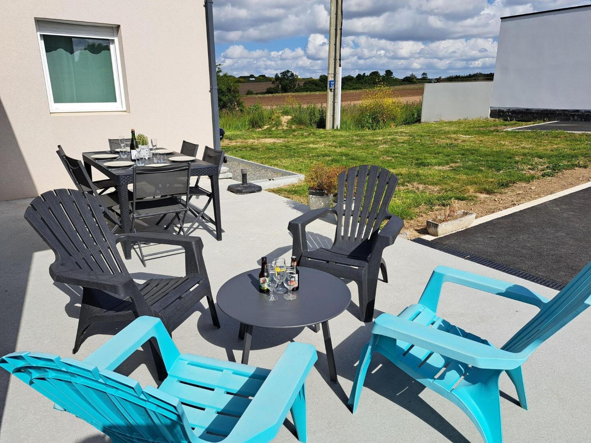 Single Storey Holiday Home In Cléder מראה חיצוני תמונה
